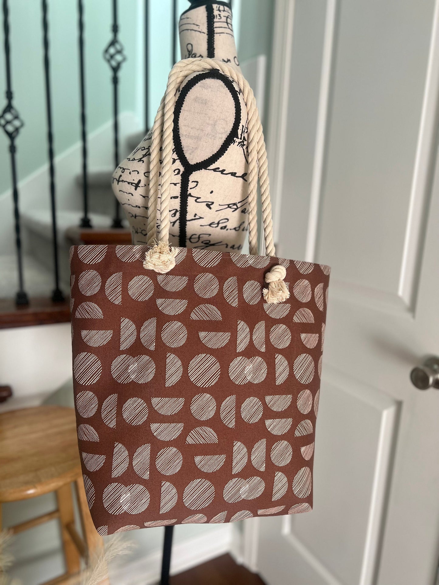 Moony Brown Tote