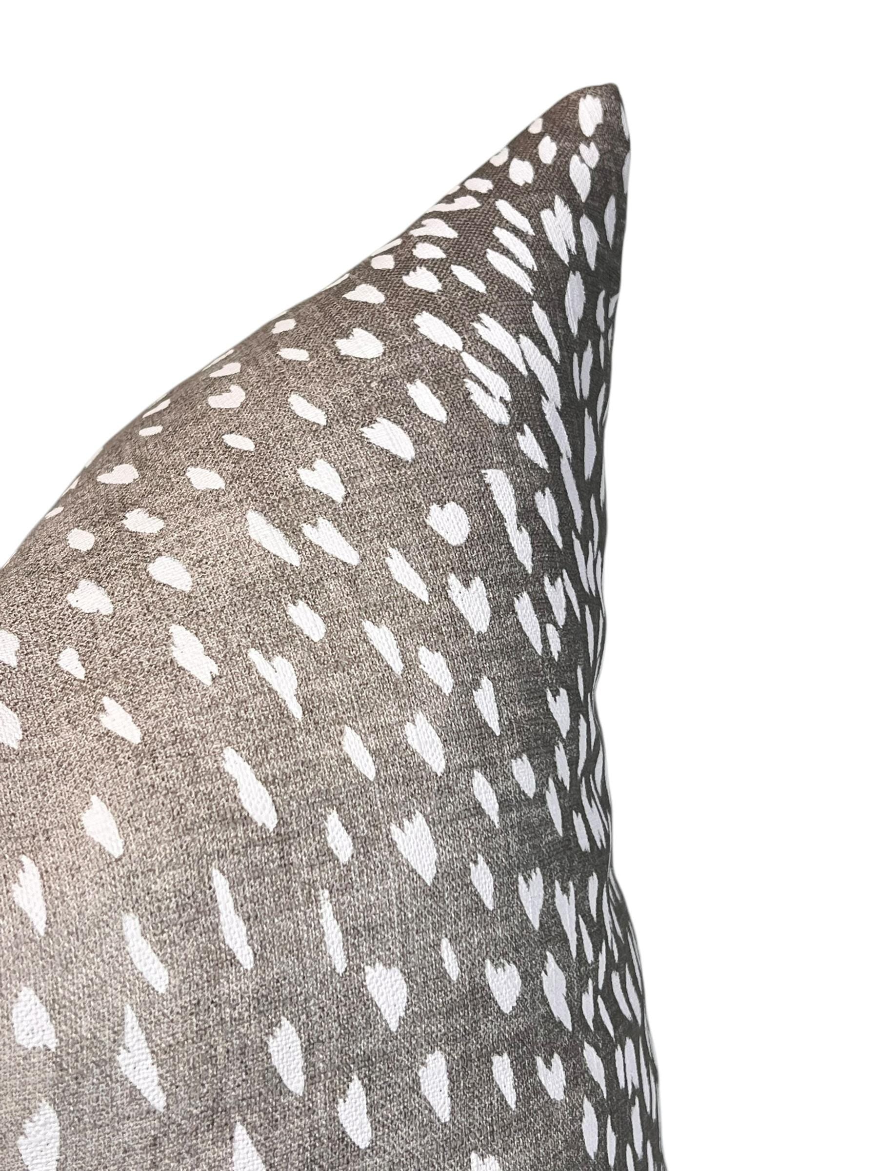 Gray Fawn Print Pillow Cover, Modern Animal Cushion