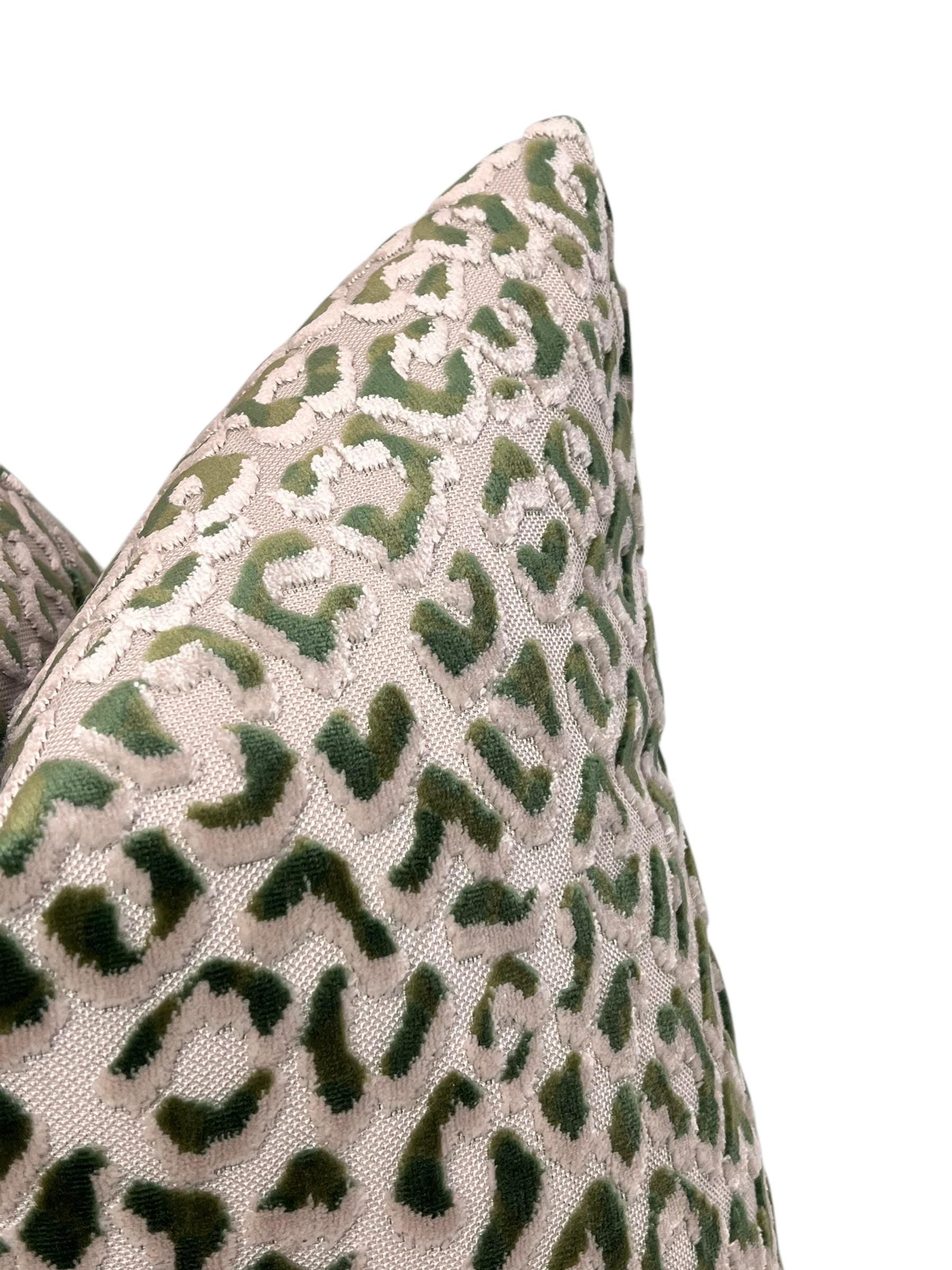 Leopard Print Pillow Cover, green and white Velvet Ocelot, Animal Print Pillow, Cheetah Velvet Pillow Cushion, modern accent throw Cushion
