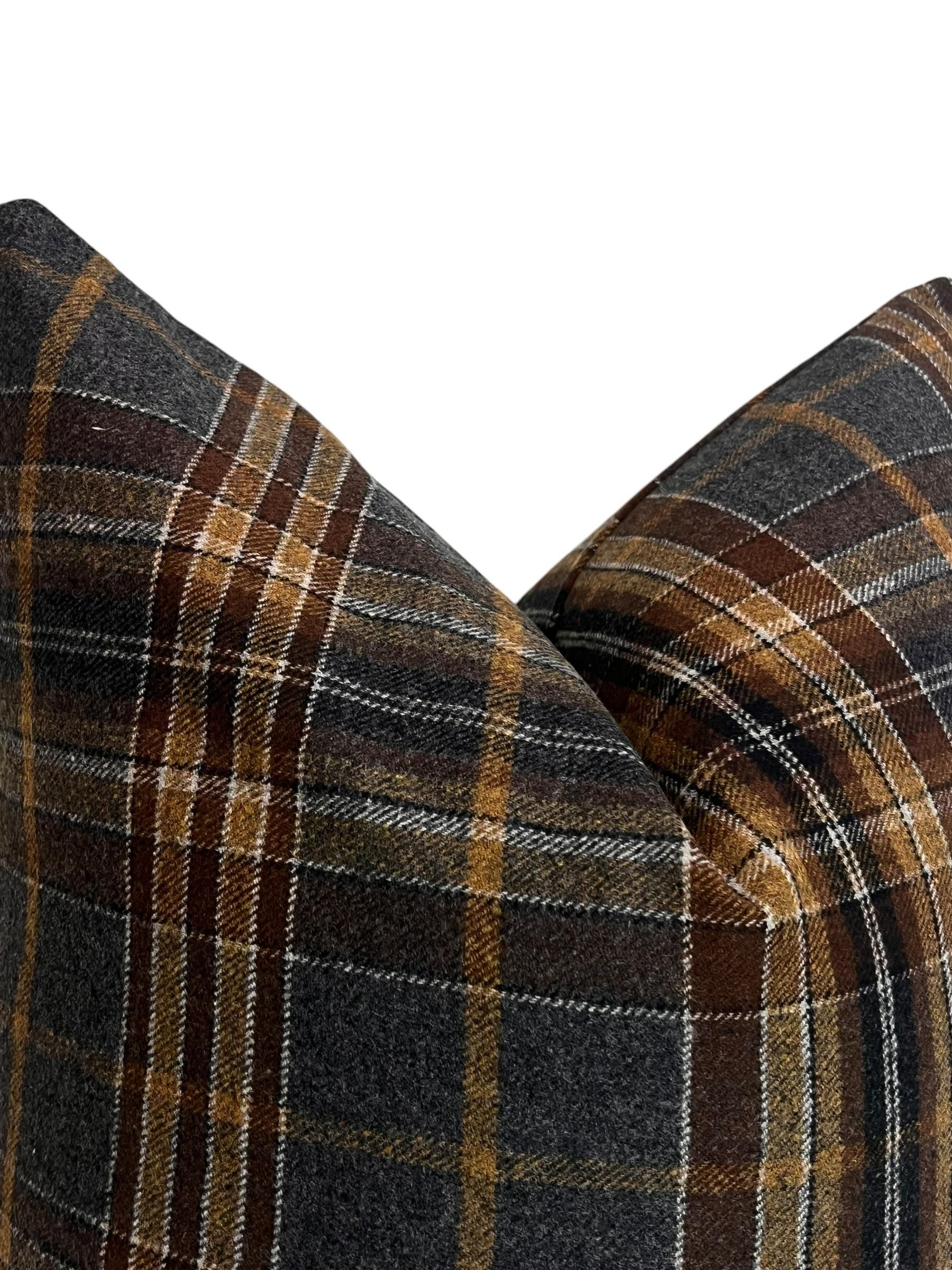 Dark plaid Pillow Cover, Flannel Plaid Throw Pillow, dark Tartan Pillow Cover, Vintage inspired Cushion, Warm Autumn decor,Classic Plaid
