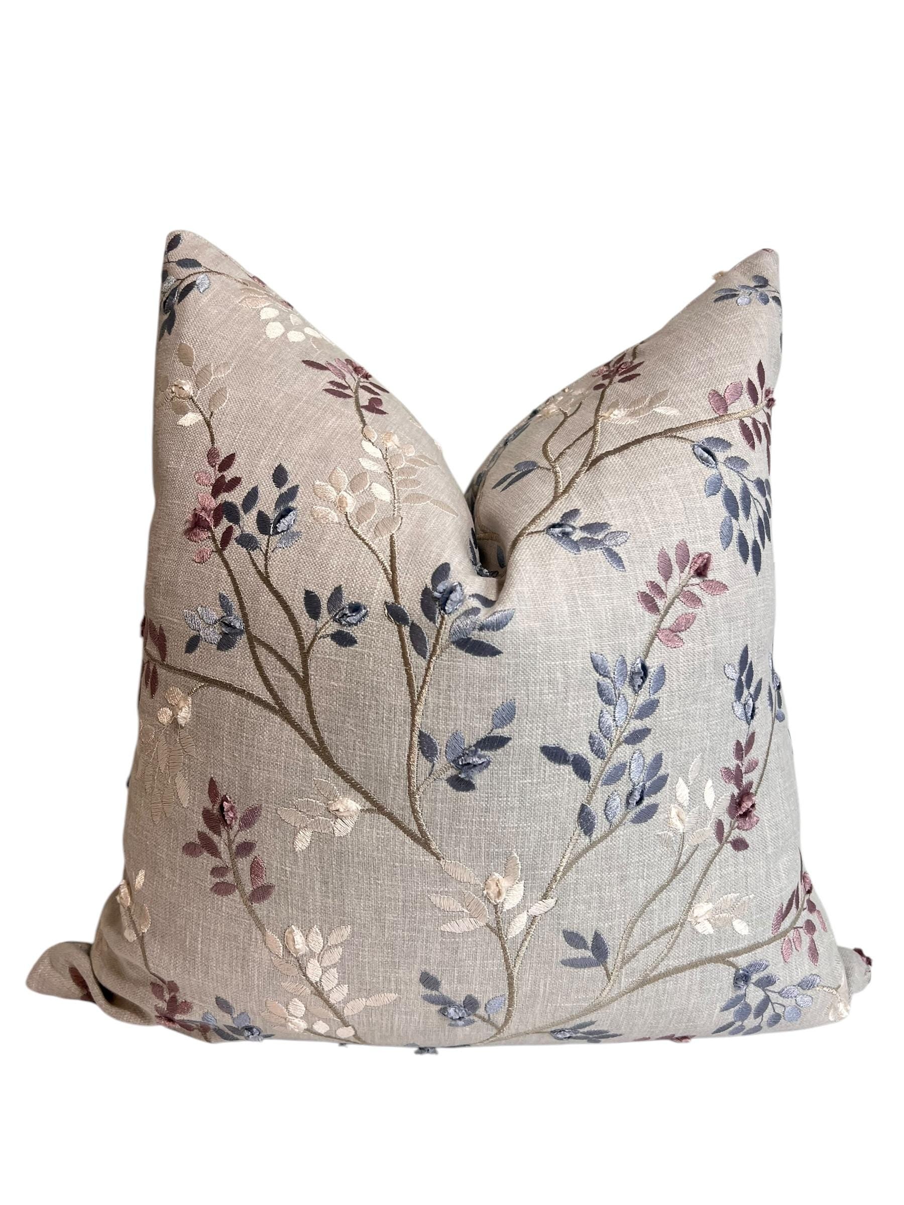 Embroidered Vine Pillow Cover, Botanical Embroidered Pillow, soft Linen throw Pillow, Handmade Branch Pillow Cover, Leaf embroidery Cushion