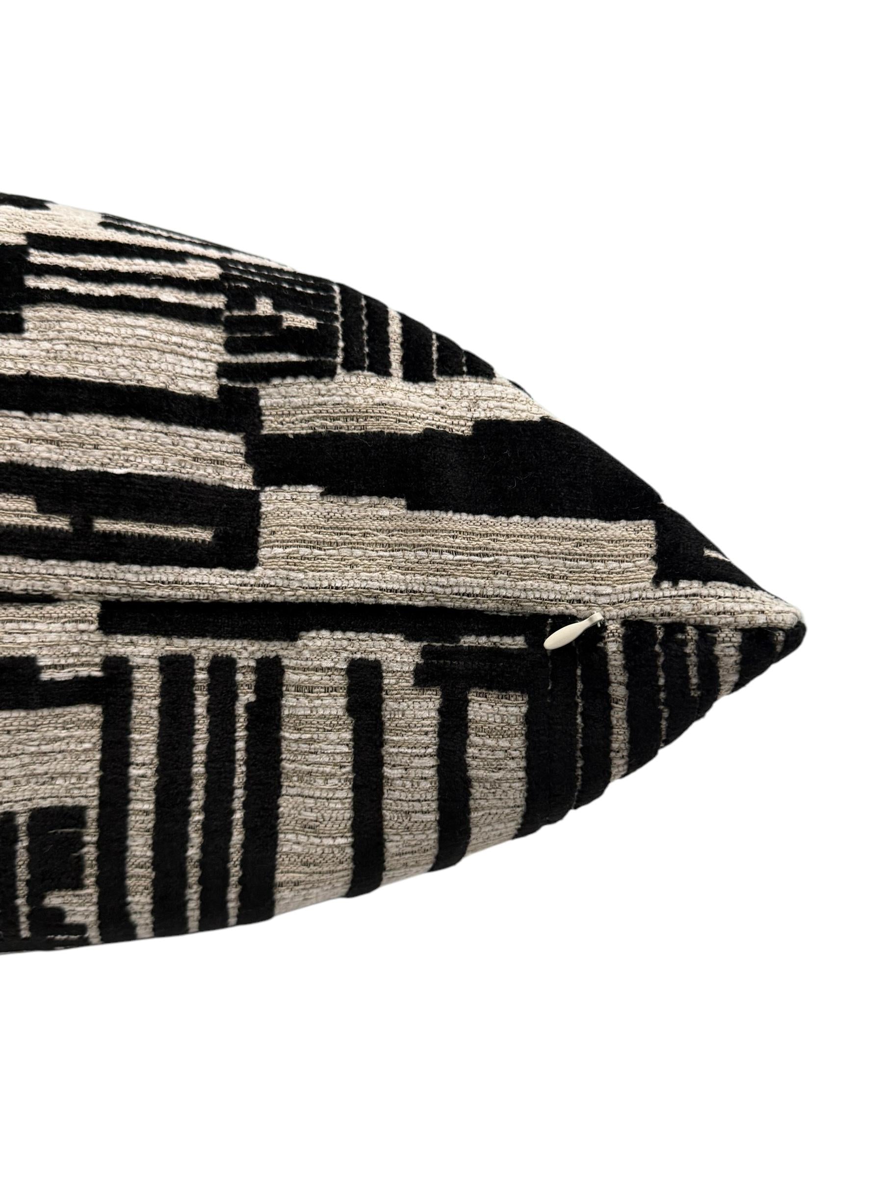 Black and White Pillow Cover, Modern Geometric Throw Pillow, Textured Cushion, Abstract Geometric Pillow | Black and Cream Accent Cushion