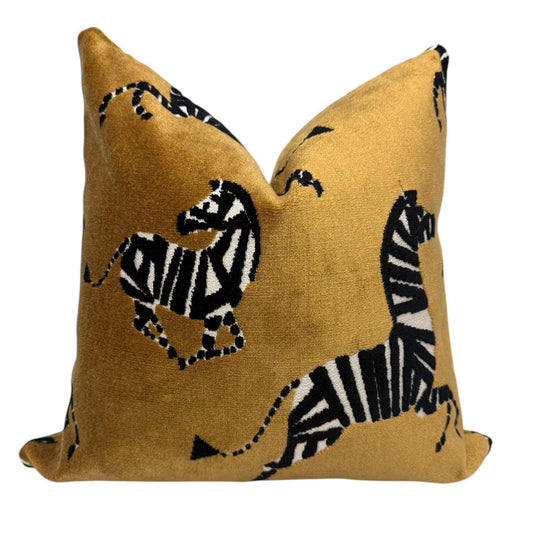Dancing zebra Gold
