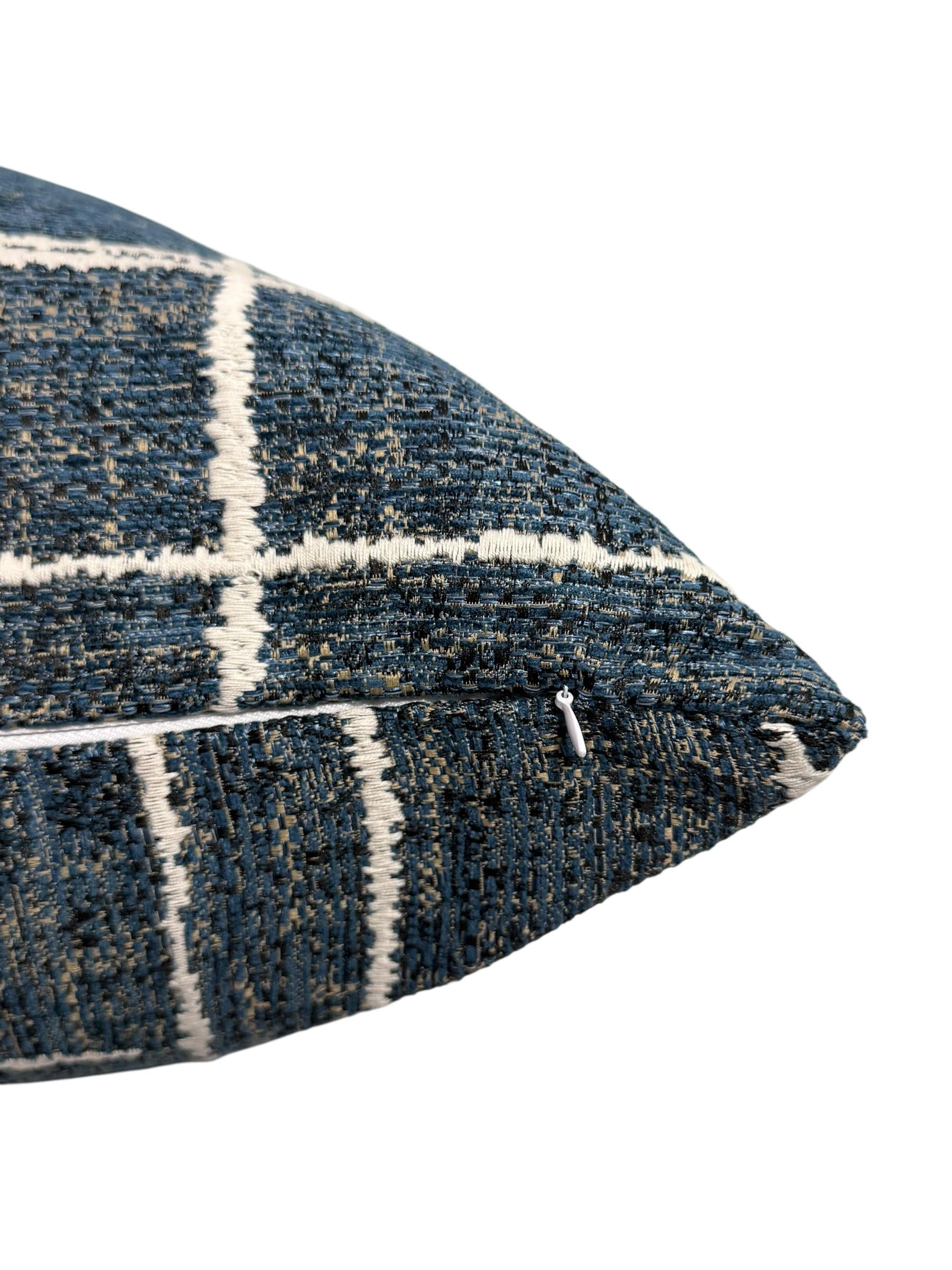 Navy Blue Geometric Pillow Cover: Modern Textured Cushion